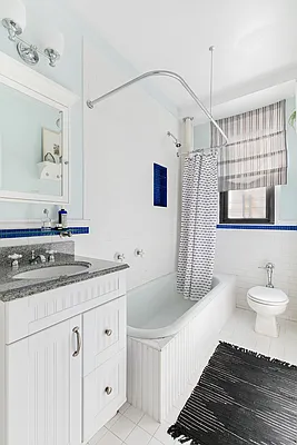 Sold by Compass | media 9