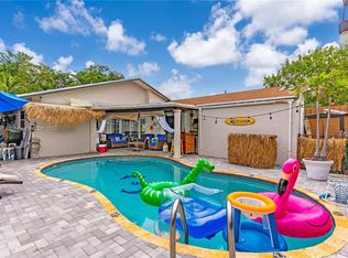 12066 SW 210th Ter, Miami, FL 33177