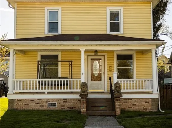 511 S Walnut St, Orrville, OH 44667