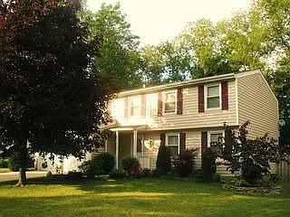 1st image of 48 Whipple Pl