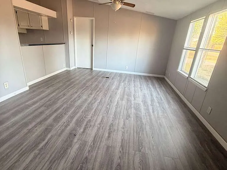 16853 W Lynbrook — Photo 17