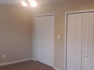 415 Village Dr, Virginia Beach, VA 23454