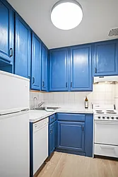 Sold by BREU CHURCHILL