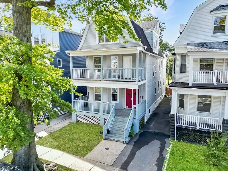237 S Clinton St #2
