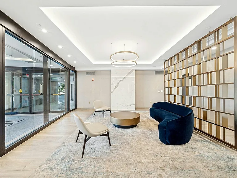 700 Grove St #8R — Photo 18