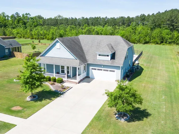 108 Arrow Head Lane, Moyock, NC 27958