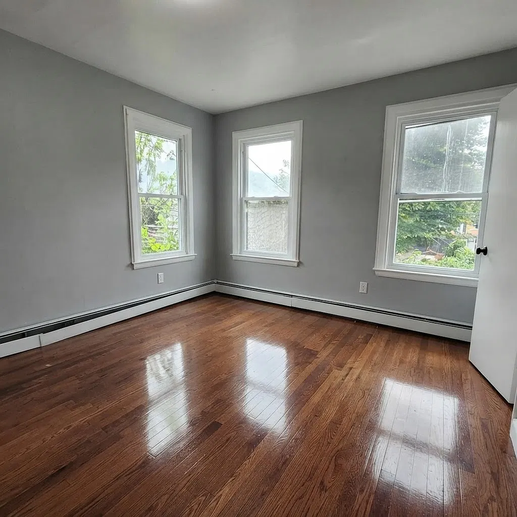 6 bed, 2970 sqft, $3,500 — Photo 3