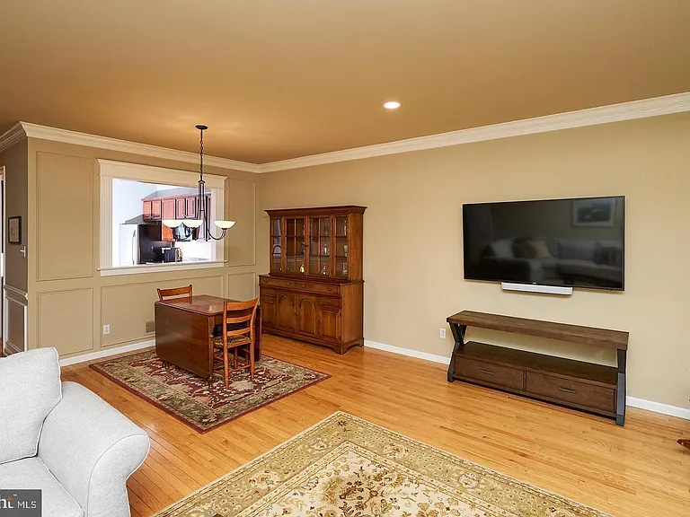 138 Whispering Oaks Dr #1708 — Photo 2