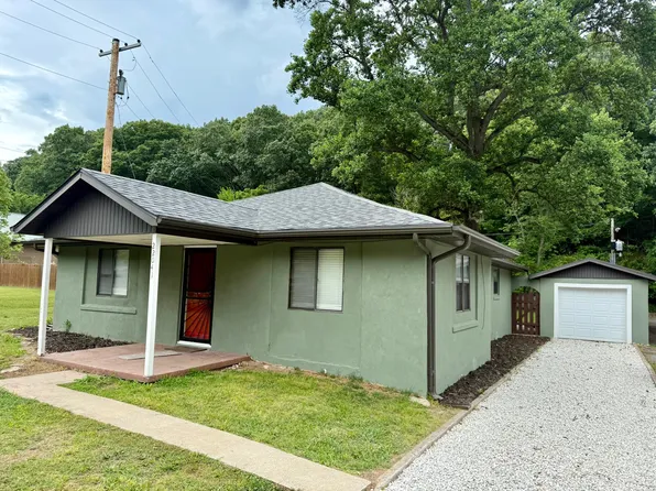 22041 Main Street, Reeds Spring, MO 65737