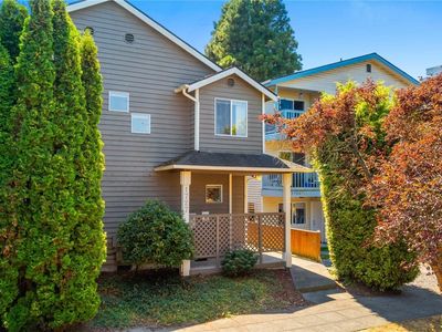 1727 NW 61st St, Seattle, WA, 98107