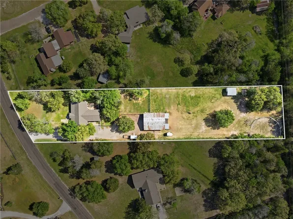 2302 Quail Run, College Station, TX 77845