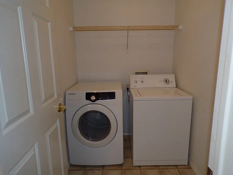 3815 Riviera Grv #101 — Photo 14