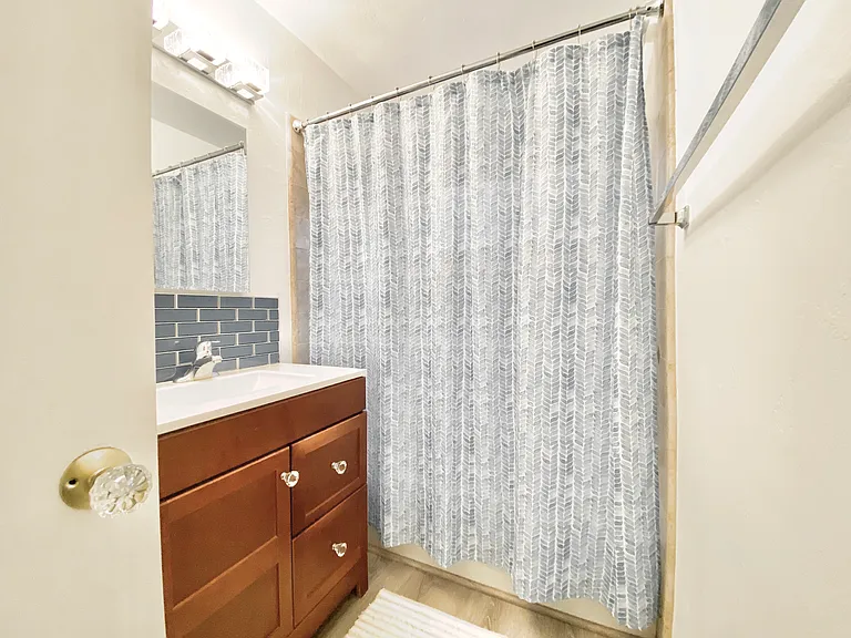 872 Reed Ave — Photo 11
