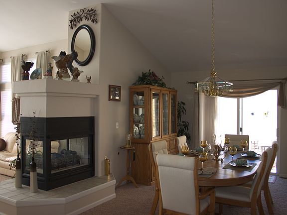 Dining with 2way Fireplace