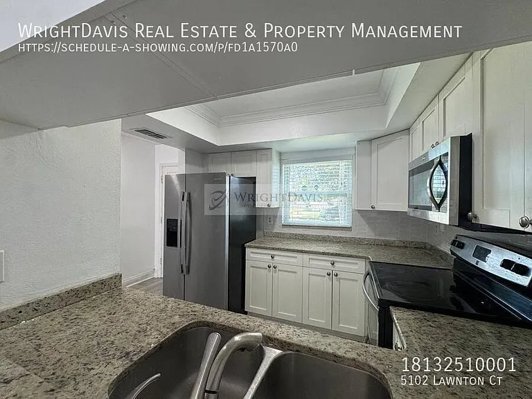 5102 Lawnton Ct — Photo 13