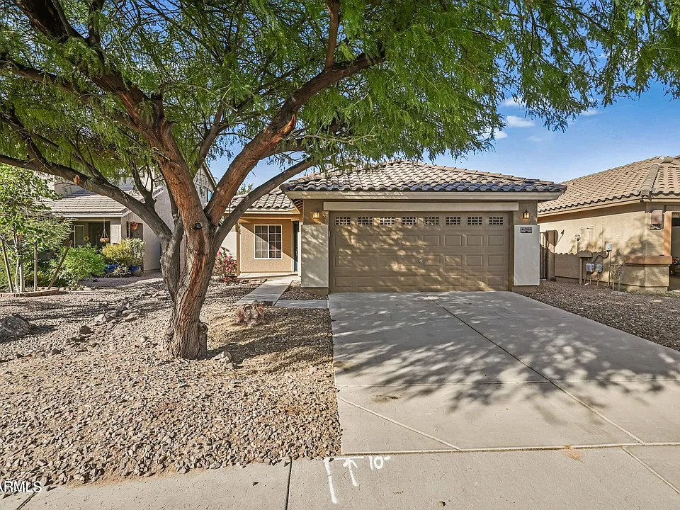 41284 W Cahill Dr