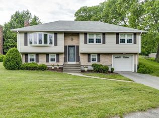 33 Sandra Ln, Weymouth, MA 02188