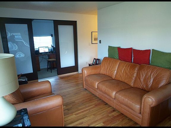 3 sliding door enter into the optional 2nd bedroom - den - home ofiice