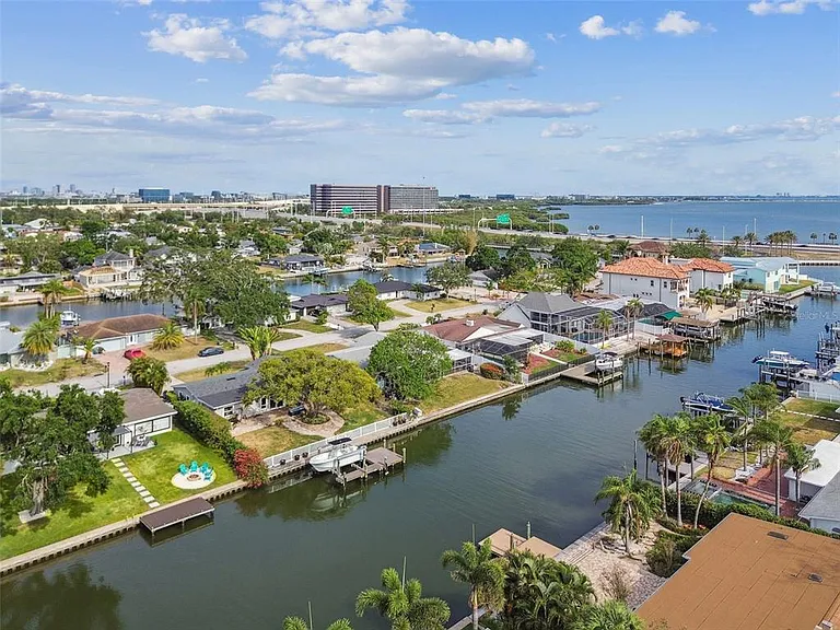 3922 Fontainebleau Dr — Photo 61