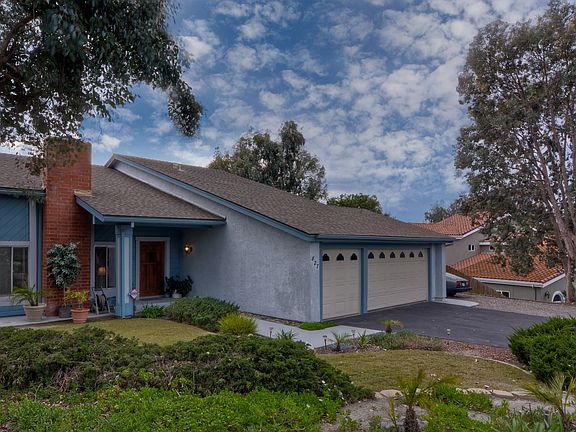3rd image of 827 Centennial Dr #1-02