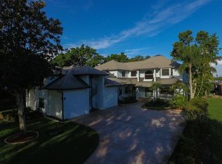 2525 Bayshore Rd, Nokomis, FL 34275