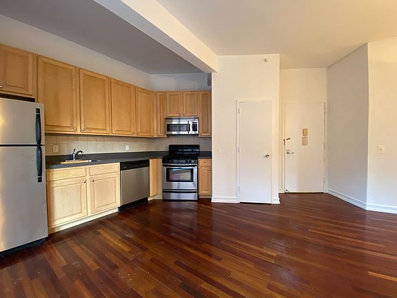 2nd image of 191 St Nicholas Ave APT 4A