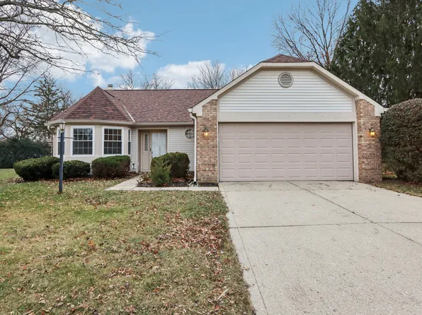 5415 Old Barn Dr, Indianapolis, IN 46268