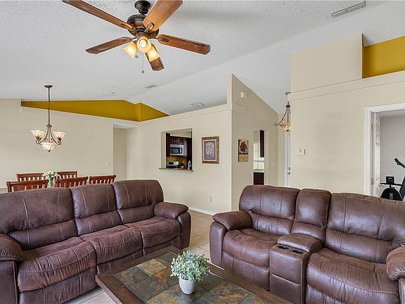 5th image of 13240 Moonflower Ct