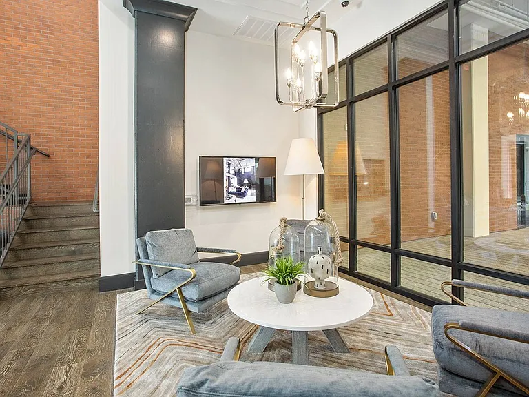 The Logan at Osborn — Photo 31