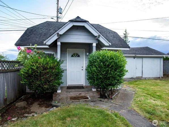 2220 Summit Avenue, Everett, WA 98201