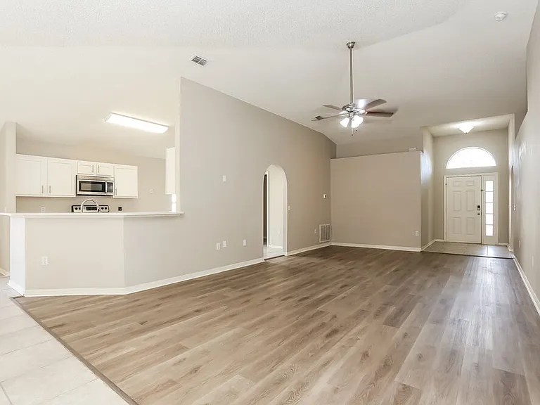 11157 Wyndham Hollow Ln — Photo 5