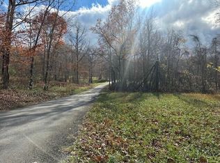 10 Prater Rd, Pikeville, TN 37367