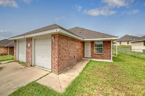 2801B Lucille Dr Photo 1 2801B Lucille Dr Photo 1