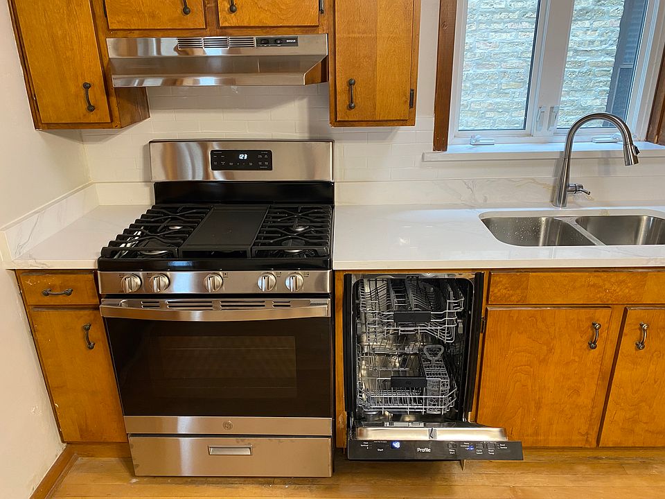 Brand new stove, dishwasher, and vent