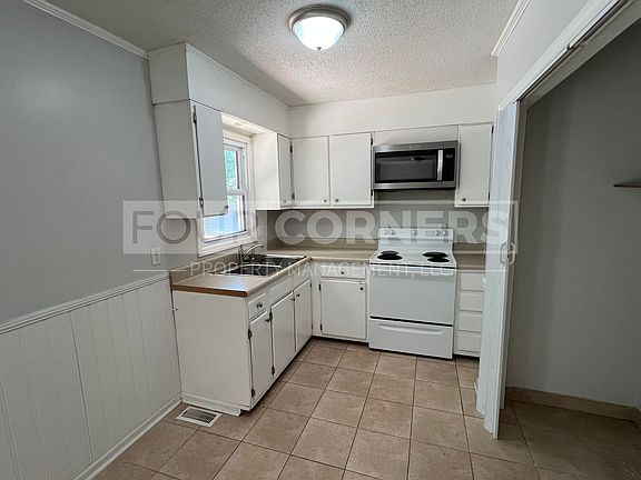 4th image of 1409 Waterloo Dr