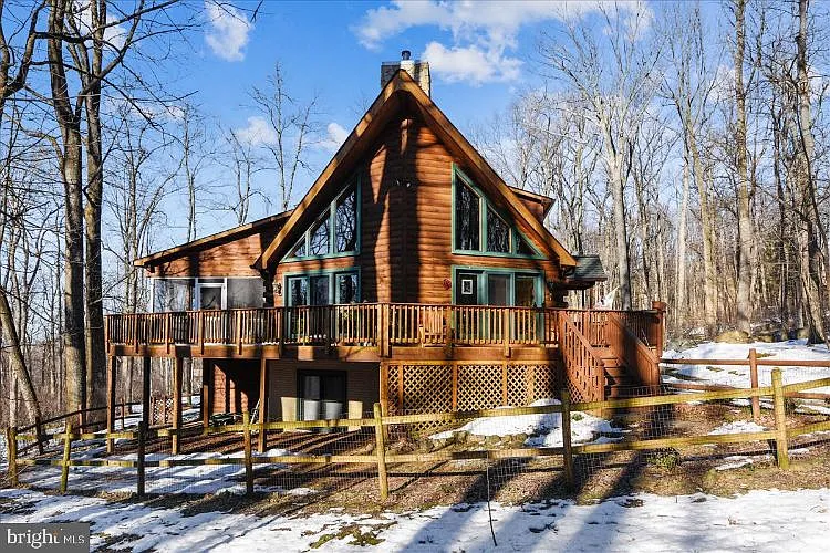 203 Barker Ln photo 1