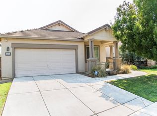 1175 Bellflower Way, Los Banos, CA