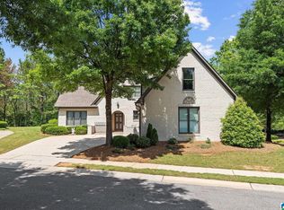 5615 Chestnut Trce, Hoover, AL 35244