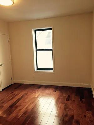 Rented by Bohemia Realty Group | media 19