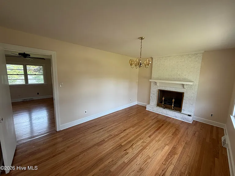 2510 Trull St SW — Photo 6
