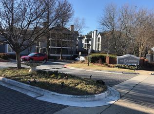 319 Granville Ct Unit 319, Atlanta, GA 30328
