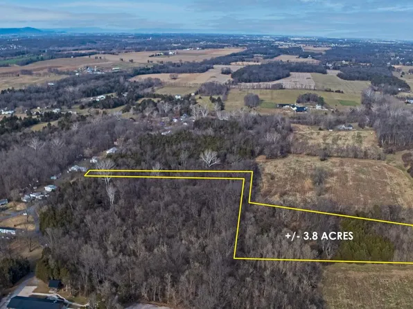 8045 Avis Mill Rd, Williamsport, MD 21795