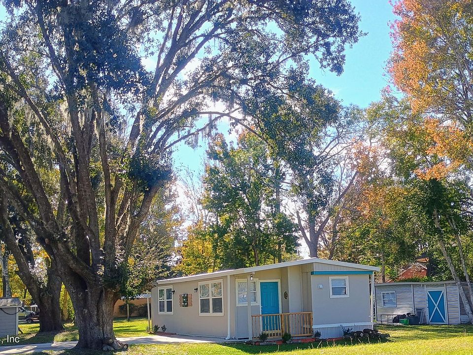 1st image of 215 PINE TREE Trail