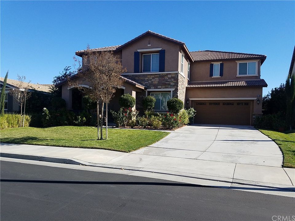 1st image of 30186 Heatherfield Cir