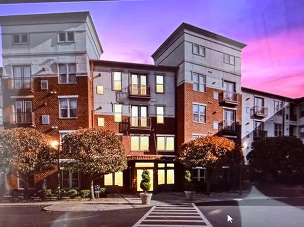 1000 Providence Pl APT 465, Providence, RI 02903