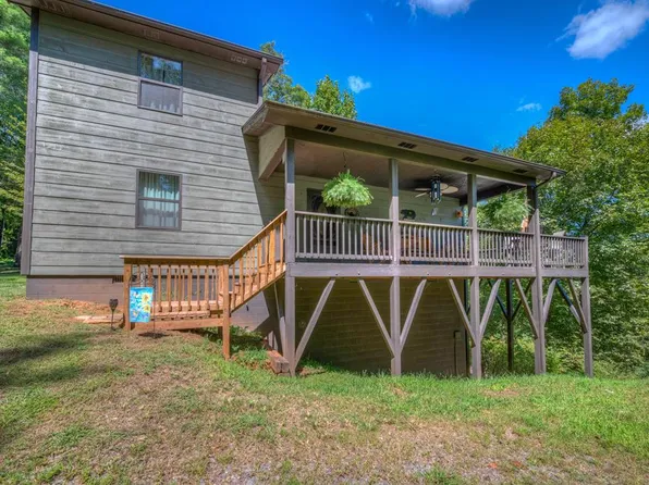 920 McDonald Rd, Murphy, NC 28906