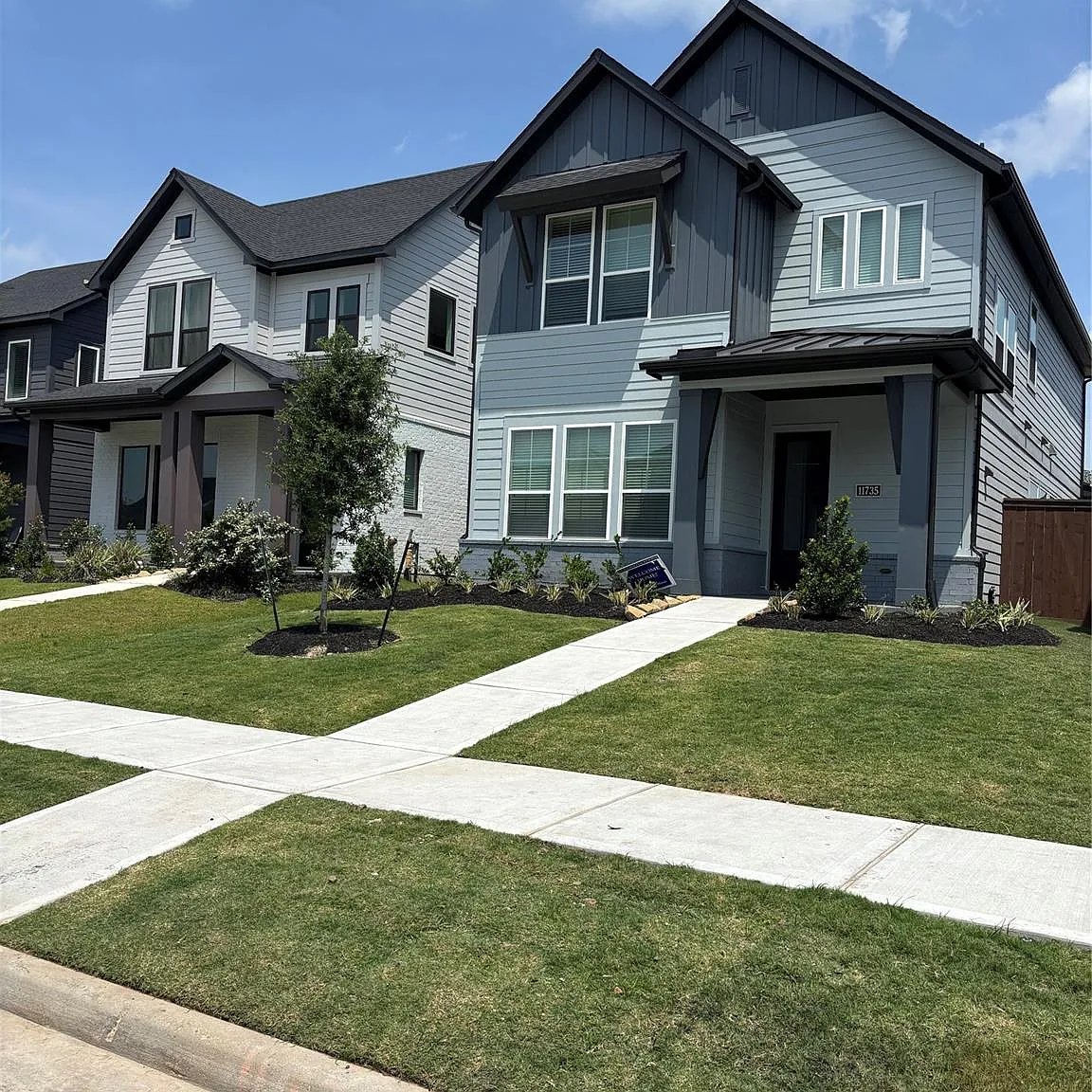 4 bed, 2.5 bath, 2786 sqft, $2,750 — Photo 1