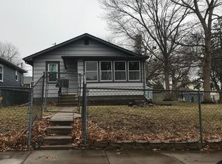 2236 Bush Ave E, Saint Paul, MN 55119