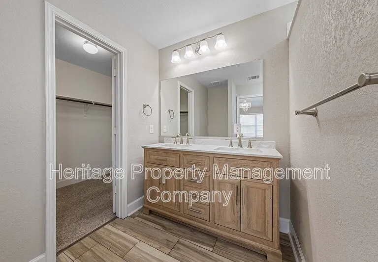 6083 Akin Cir — Photo 20