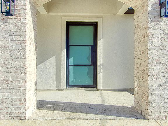 4th image of 1207 Tanglewood Trl